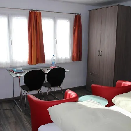 Britannia Hotel 2*